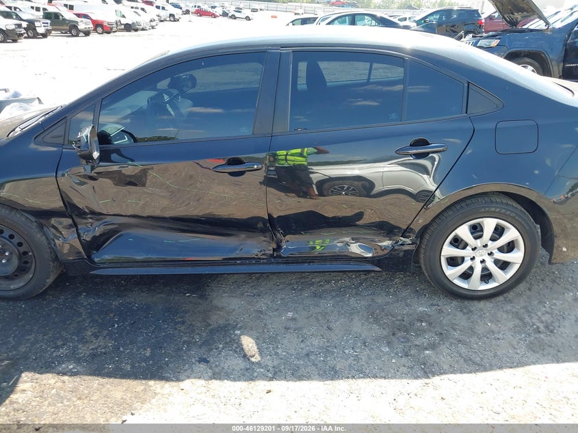 TOYOTA COROLLA - zdjęcie 6