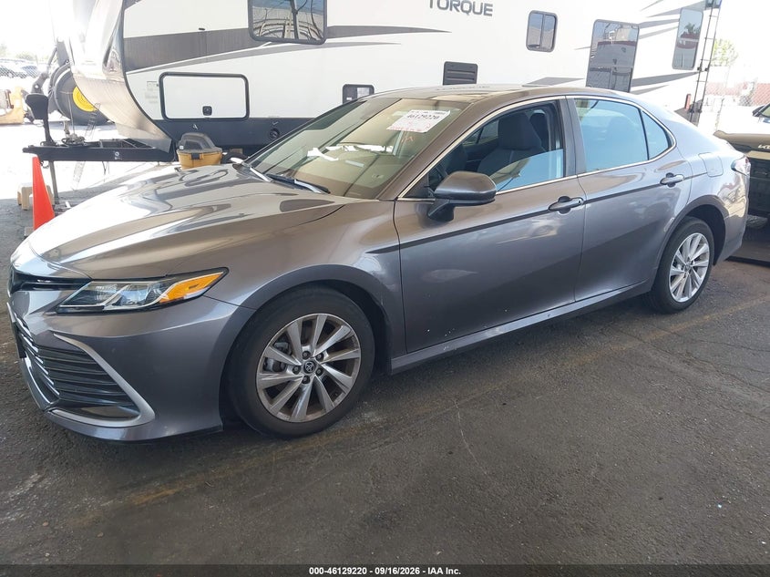 2023 Toyota Camry Le, Right Side, IAAI, VIN 4T1C11AK1PU135244 — photo 2