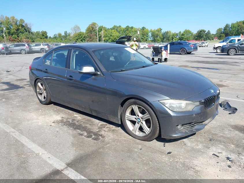 Vin: wba3b5c53df591159, lot: 46629006, bmw 328i xdrive 2013 img_1