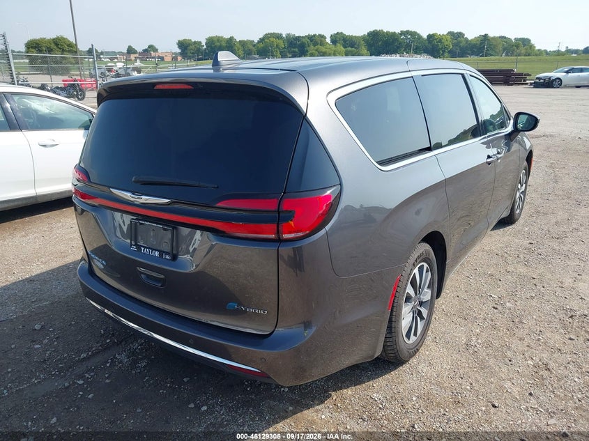 Vin: 2c4rc1l70nr155996, lot: 46629026, chrysler pacifica hybrid touring l 20224