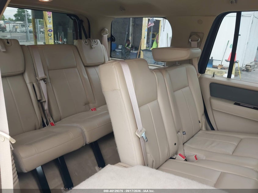 2014 FORD EXPEDITION auction photo 8