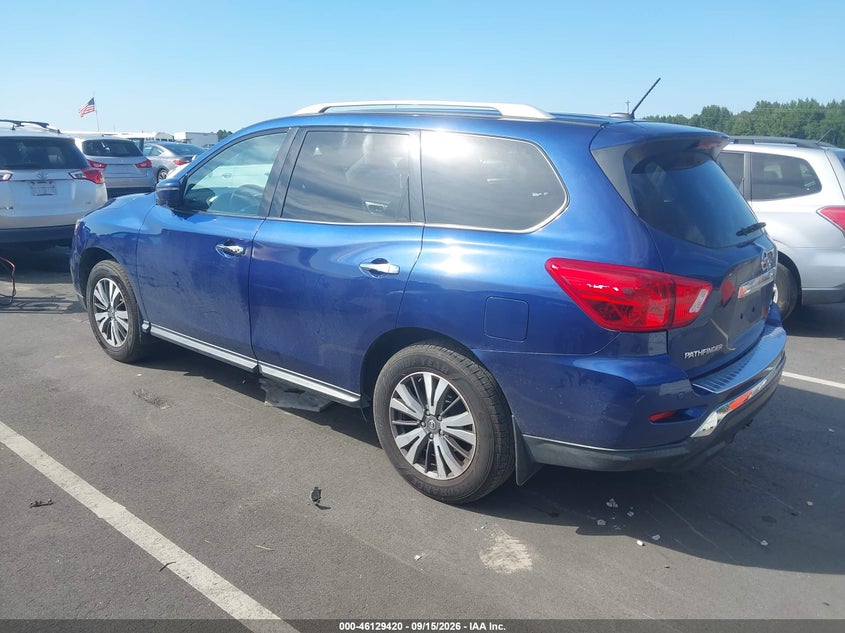 2017 NISSAN PATHFINDER auction photo 3
