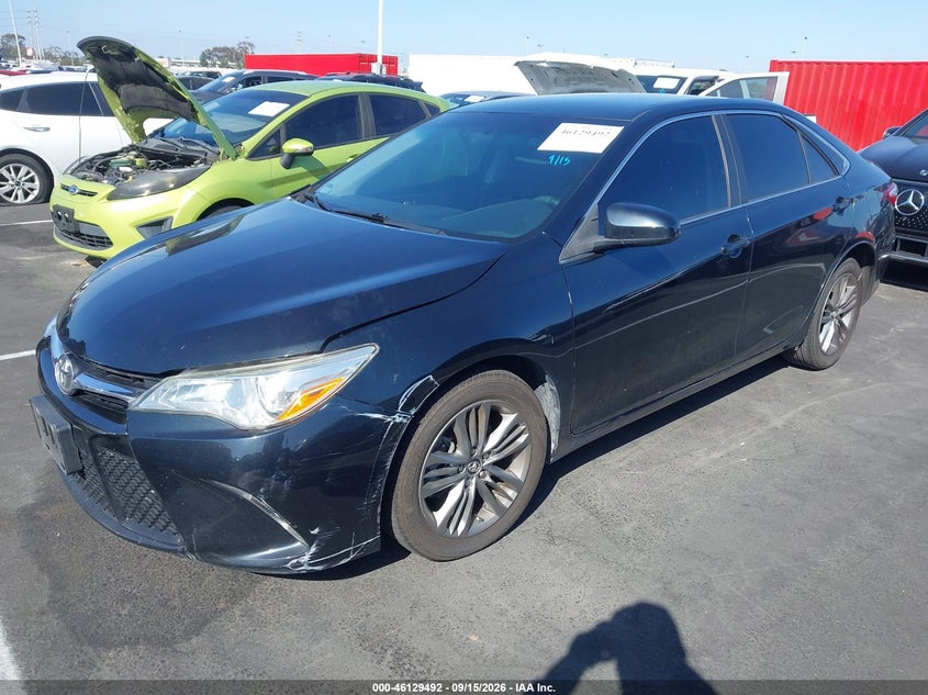 2016 Toyota Camry, Right Front, IAAI, VIN 4T1BF1FK1GU233745 — photo 2