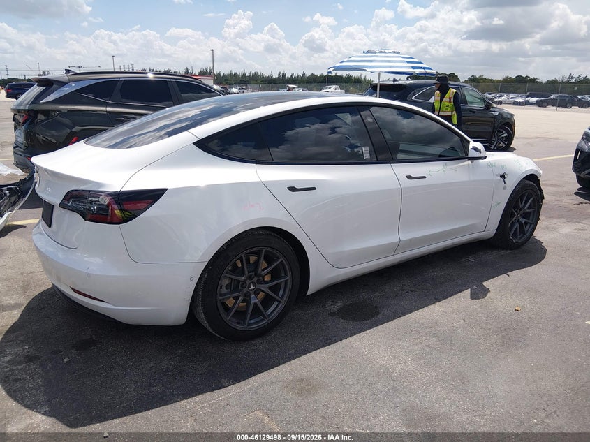 Vin: 5yj3e1ea6mf026910, lot: 46629218, tesla model 3 standard range plus rear-wheel drive 20214