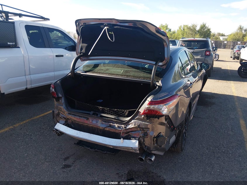 Vin: 4t1bz1hk6ju500115, lot: 46629228, toyota camry xse v6 20184