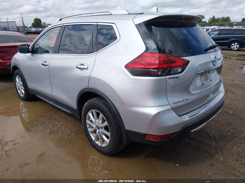 2017 NISSAN ROGUE auction photo 3