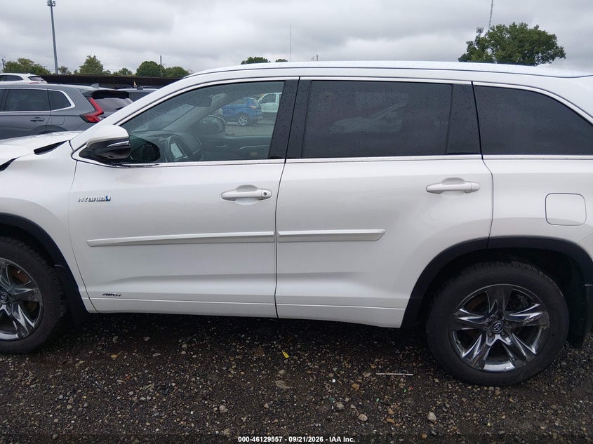 TOYOTA HIGHLANDER HYBRID - zdjęcie 15