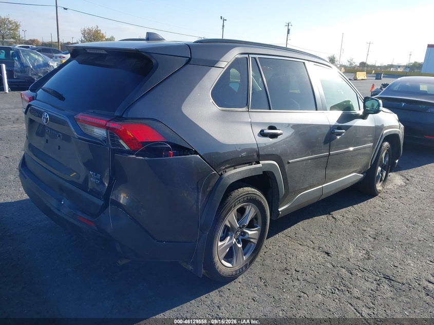 Vin: jtmp1rfv3pj040676, lot: 46629278, toyota rav4 xle 20234