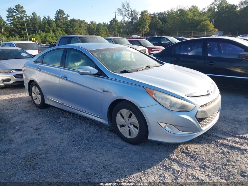 2013 HYUNDAI SONATA HYBRID auction photo 1