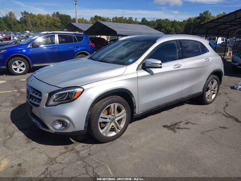 2020 MERCEDES-BENZ GLA 250 4MATIC · Фото 2