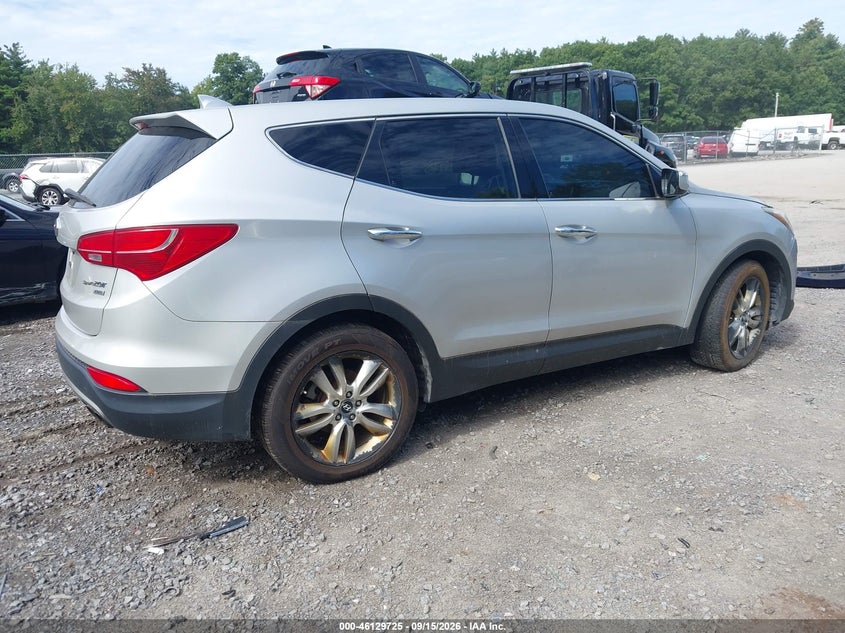 2013 HYUNDAI SANTA FE auction photo 4