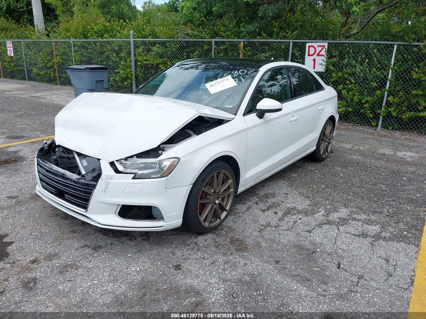 Vin: wauaugffxj1026580, lot: 46629495, audi a3 2.0t premium/2.0t tech premium 20182