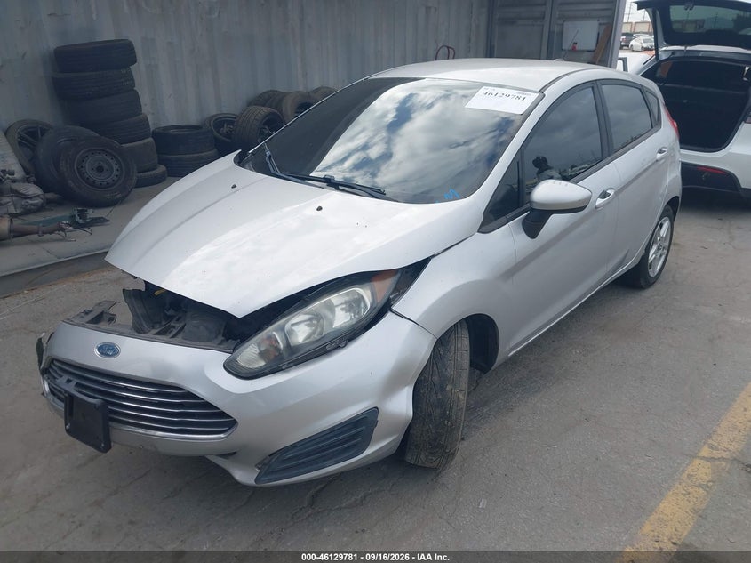 Vin: 3fadp4ej2hm144699, lot: 46629501, ford fiesta se 20172