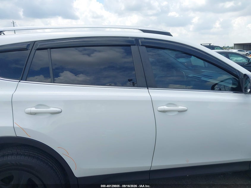 TOYOTA RAV4 - zdjęcie 13