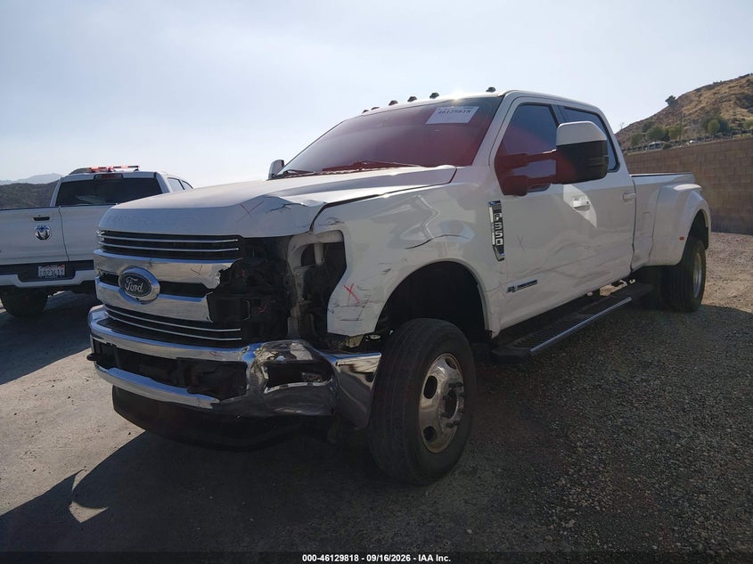 2018 Ford F-350 Lariat, Left Front, IAAI, VIN 1FT8W3DT3JEB52026 — photo 2