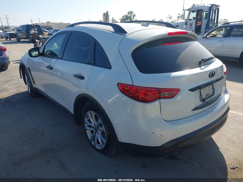 Vin: jn8cs1mu5em450564, lot: 46629572, infiniti qx70 20143