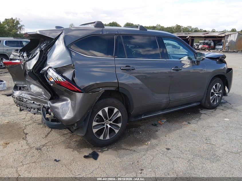 TOYOTA HIGHLANDER - zdjęcie 4