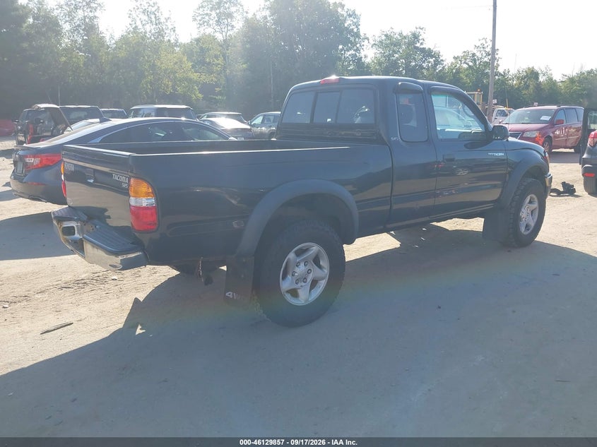 2003 TOYOTA TACOMA auction photo 4