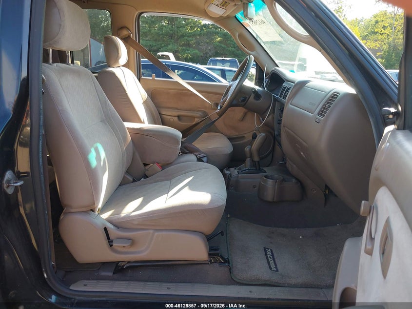 2003 TOYOTA TACOMA auction photo 5