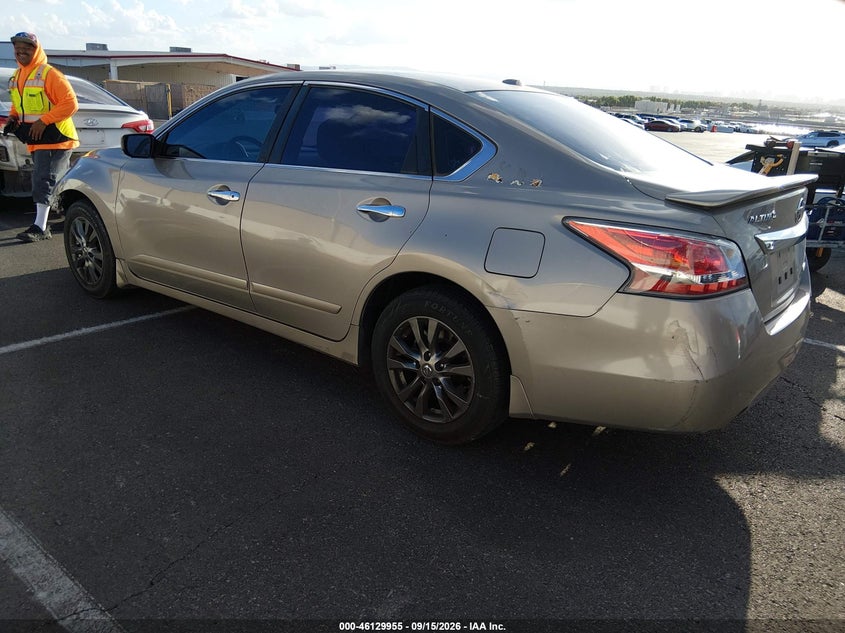 Vin: 1n4al3ap0fn916753, lot: 46629675, nissan altima 2.5 s 20153