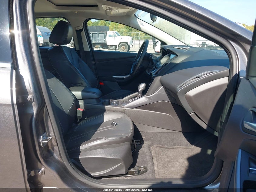 FORD FOCUS 2014 VIN 1FADP3N27EL410749