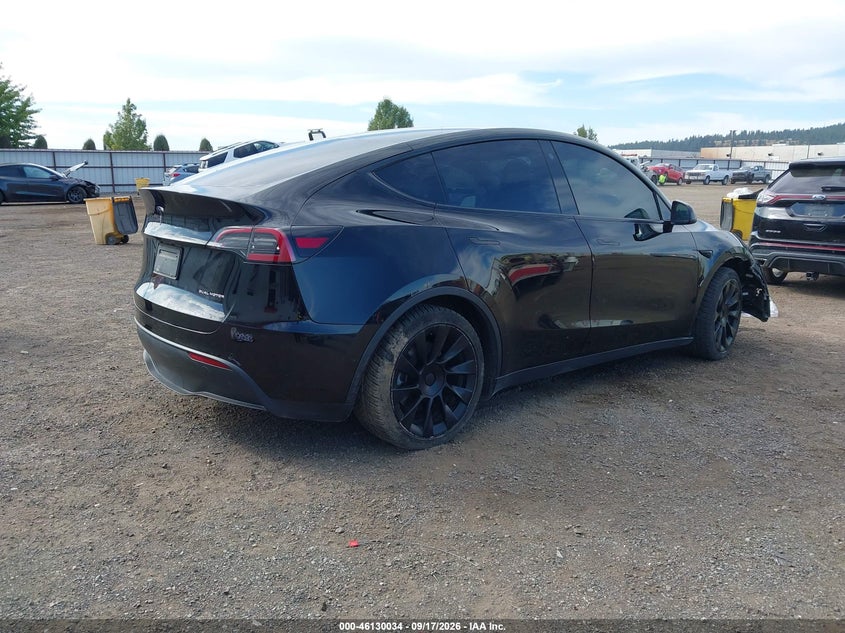 TESLA MODEL Y 2022 VIN 7SAYGDEE8NF480200