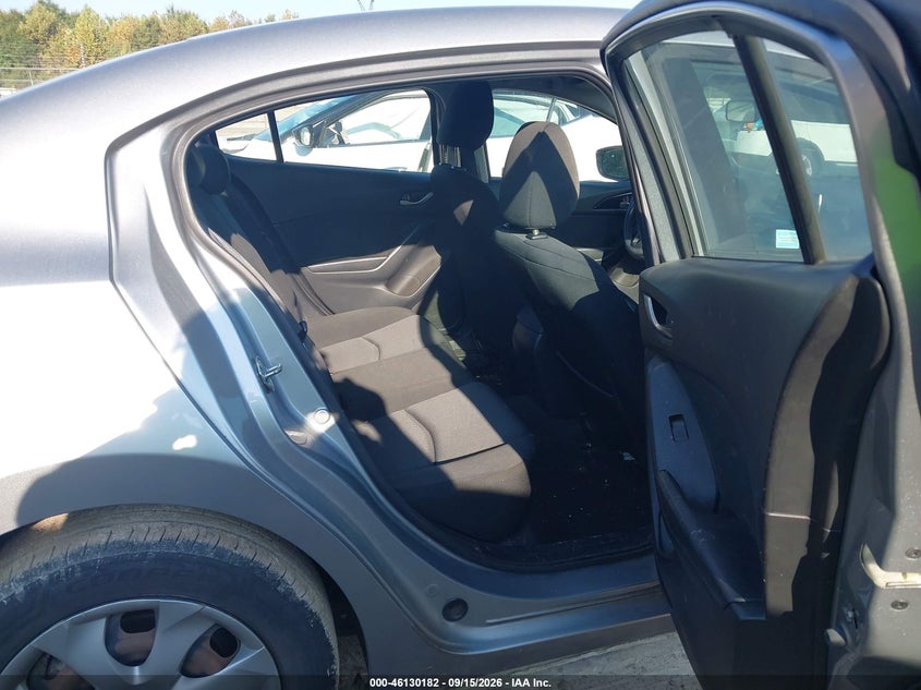 MAZDA MAZDA3 2014 VIN JM1BM1U71E1171139