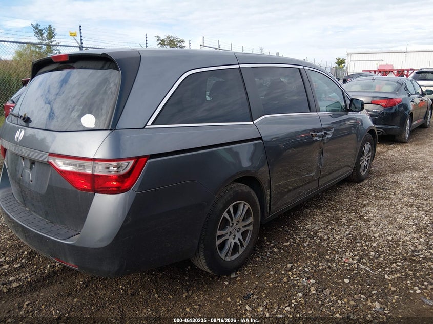 2013 HONDA ODYSSEY auction photo 4
