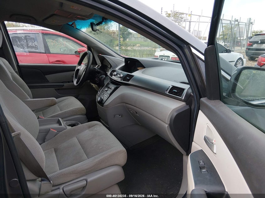 2013 HONDA ODYSSEY auction photo 5