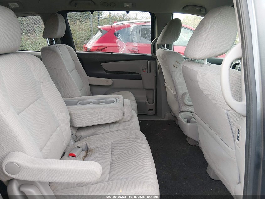 2013 HONDA ODYSSEY auction photo 8
