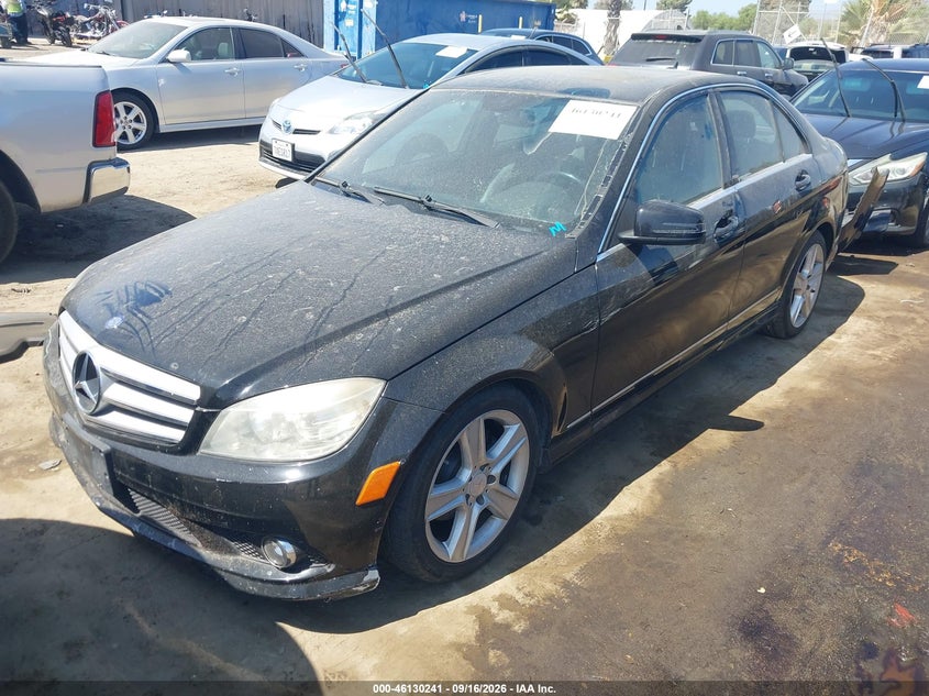 2010 Mercedes-Benz C 300 Sport, Угон, IAAI, VIN WDDGF5EBXAF365052 — фото 2