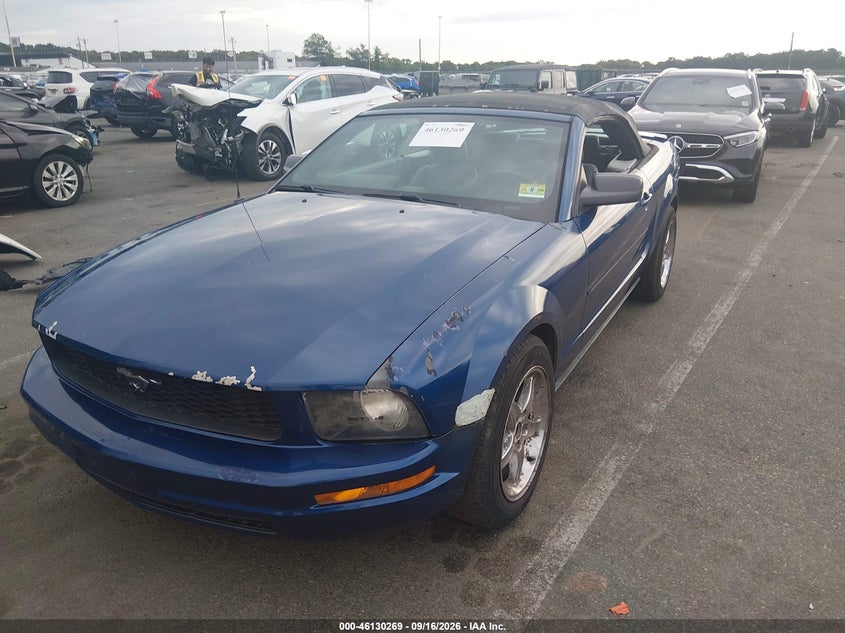 2008 Ford Mustang V6 Deluxe/V6 Premium, Front End, IAAI, VIN 1ZVHT84N185204980 — photo 2
