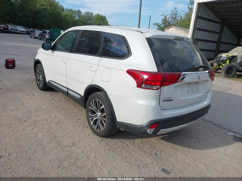 2016 MITSUBISHI OUTLANDER auction photo 3