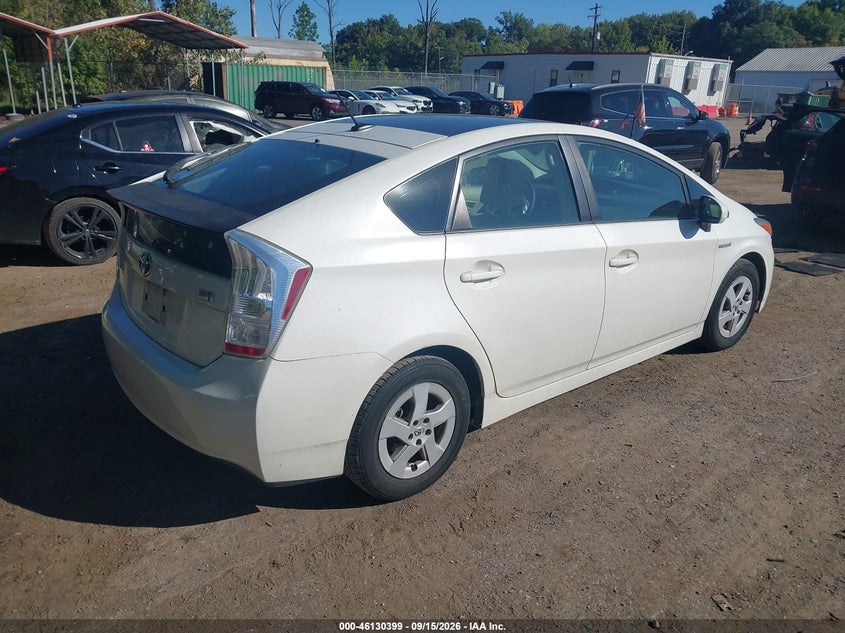 2010 TOYOTA PRIUS auction photo 4
