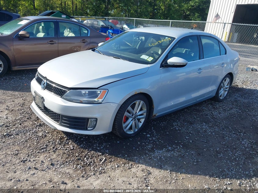 2013 VOLKSWAGEN JETTA auction photo 2