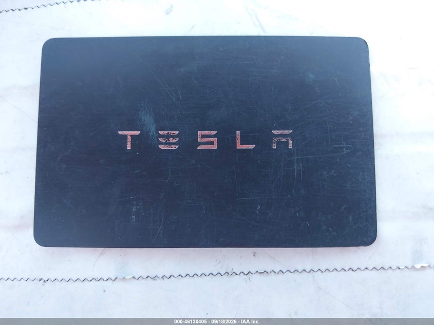 TESLA MODEL Y - zdjęcie 11