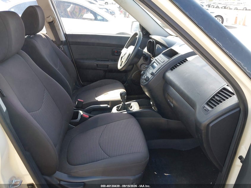2012 KIA SOUL auction photo 5