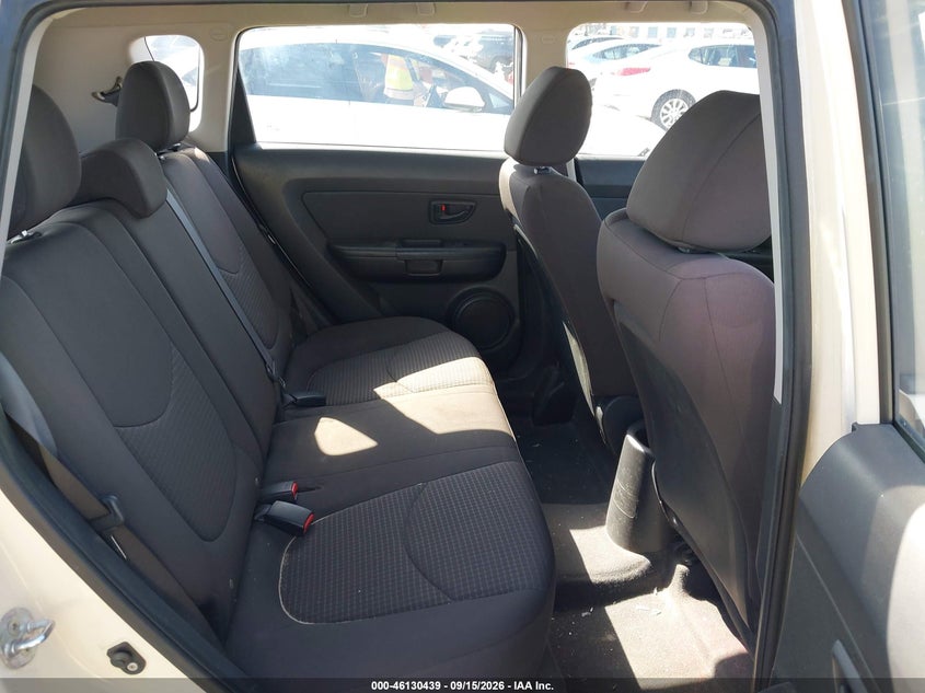 2012 KIA SOUL auction photo 8