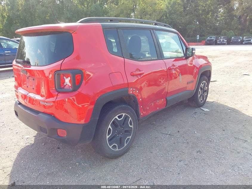 2016 JEEP RENEGADE auction photo 4