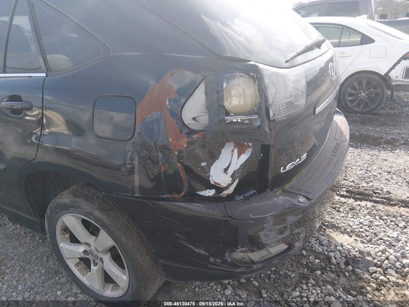 Photo 12 - LEXUS RX 330