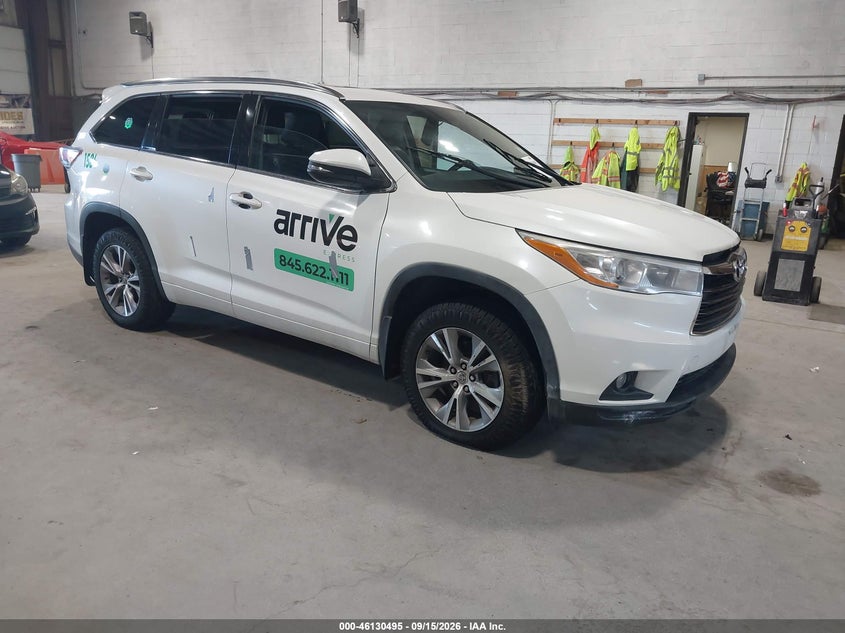 2014 TOYOTA HIGHLANDER auction photo 1