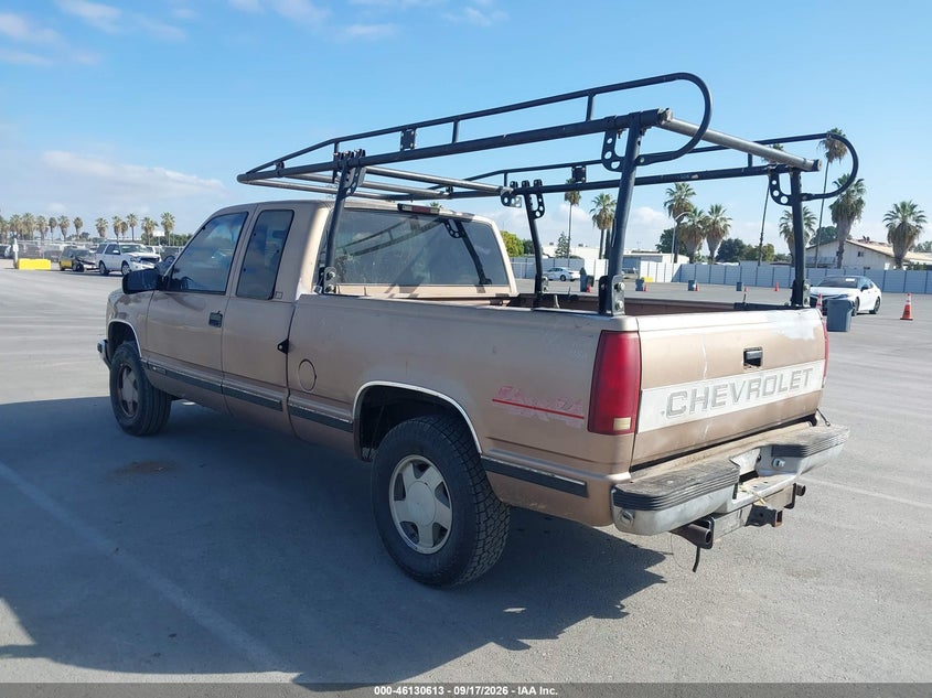 1996 CHEVROLET GMT-400 auction photo 3