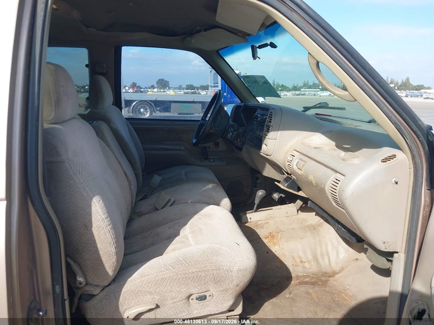1996 CHEVROLET GMT-400 auction photo 5