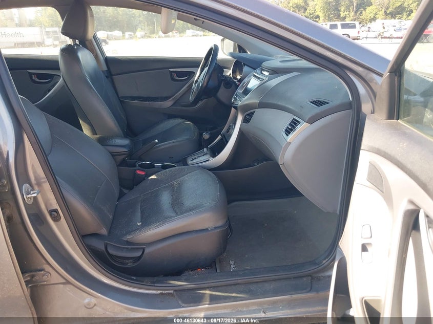 2013 HYUNDAI ELANTRA auction photo 5