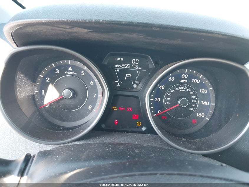2013 HYUNDAI ELANTRA auction photo 7