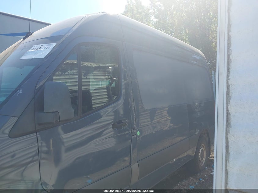 2019 MERCEDES-BENZ SPRINTER 2500 STANDARD ROOF V6 · Фото 14