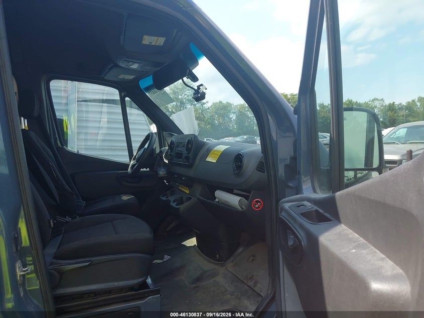 2019 MERCEDES-BENZ SPRINTER 2500 STANDARD ROOF V6 · Фото 5