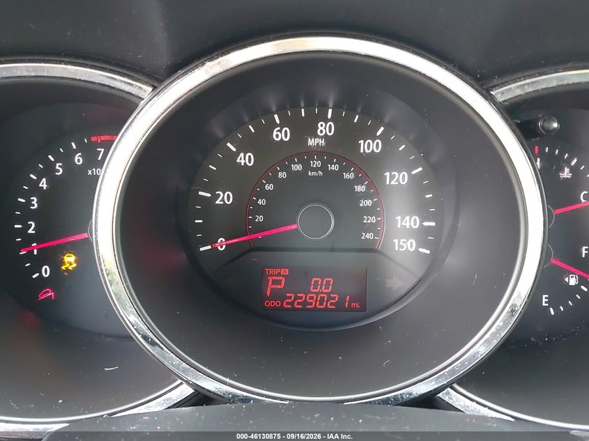 2011 KIA SORENTO auction photo 7