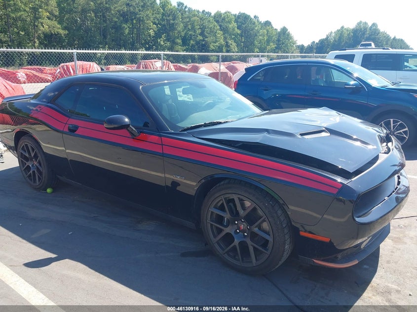 DODGE CHALLENGER - zdjęcie 1