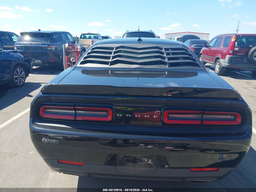 DODGE CHALLENGER - zdjęcie 16